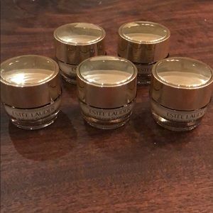 Estée Lauder Revitalizing Supreme Moisturizer